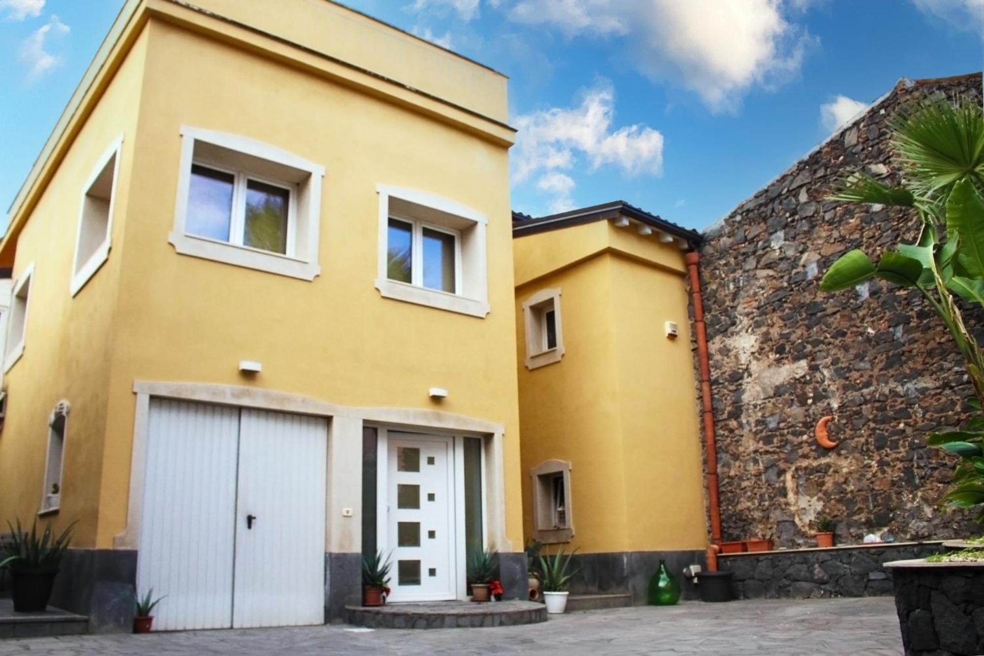 La Pietra Nera - Etna Home CTA Exterior foto